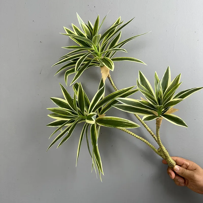 Piante verdi artificiali Gigli - Snake Plant recensione e prezzo