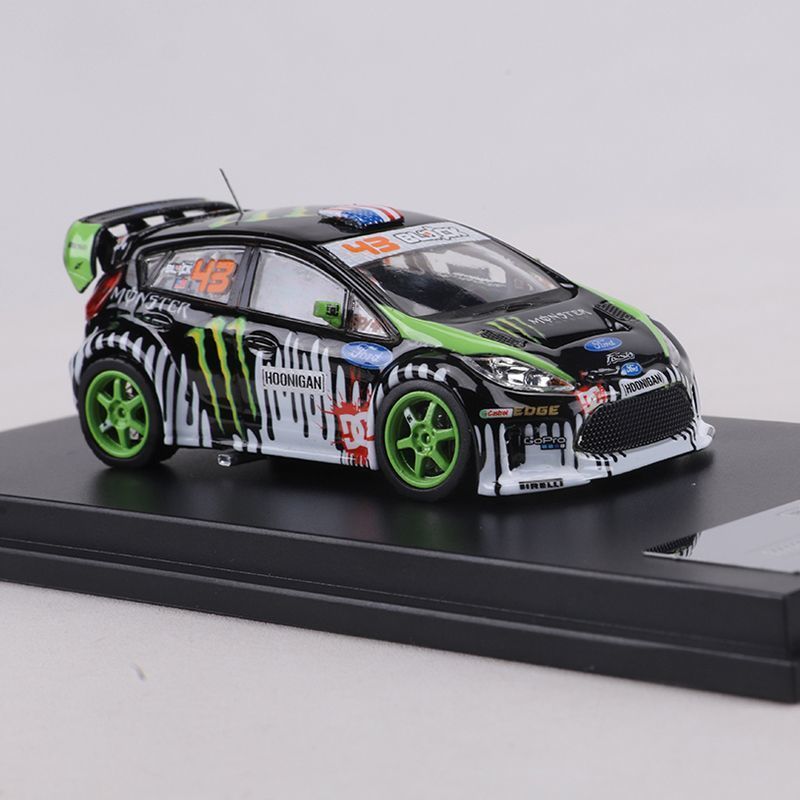 DCM 1/64 Ford Fiesta ST e Focu - Monstera recensione e prezzo