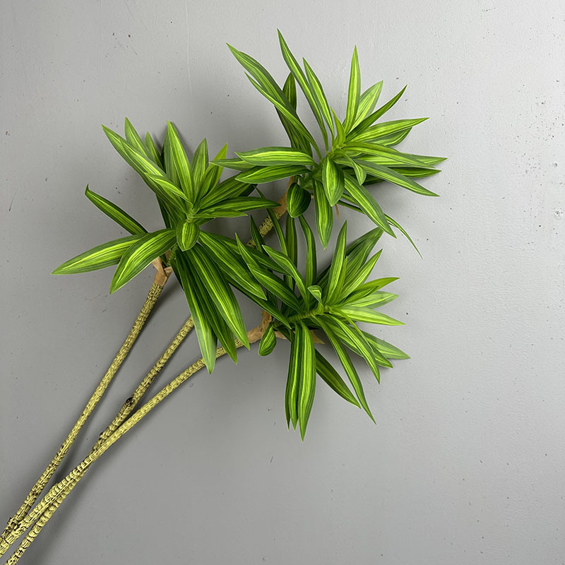 Piante verdi simulate 3 teste  - Snake Plant recensione e prezzo